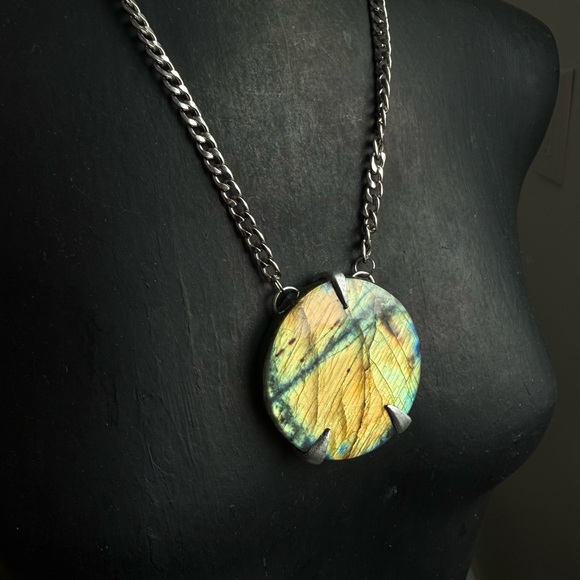 Jewelry - Labradorite Round Pendant Necklace - statement jewelry chunky necklace pendant